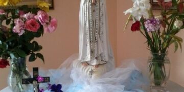 Sempre viva a maggio la tradizione degli altari in casa