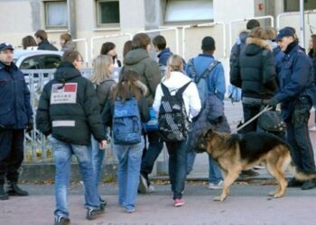 Spaccio di droga a Bologna gestito da famiglia cariatese