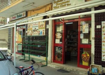 Continuano i furti a Ciro’ Marina, nella notte rapinati diversi negozi
