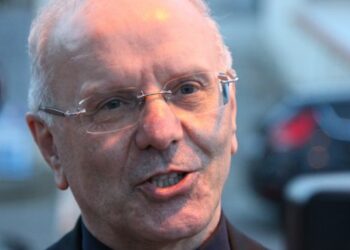 Il Papa a Cassano: un padre che va a trovare i figli