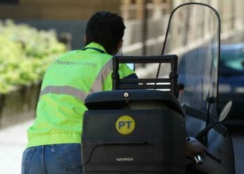 Poste Italiane Assunzioni Estate 2014 per 1684 Portalettere e 230 Addetti Smistamento Posta