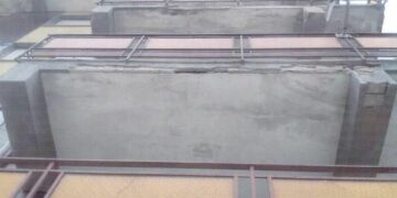 Residence Garden, cadono calcinacci: situazione drammatica