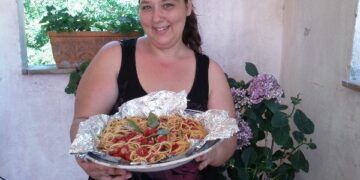 Chef per un giorno: un terrazzo, tanti amici, vino, cibo ed ospitalita’ calabrese