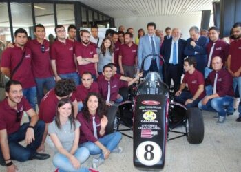 Unical, presentato il nuovo prototipo di auto da corsa