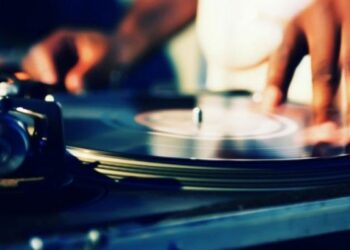 Ciro’ Marina, musica troppo alta: denunciata una persona