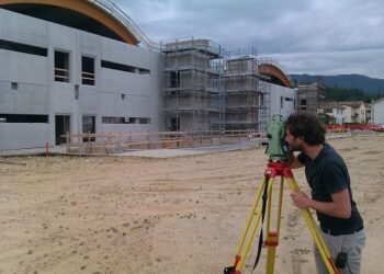 Concorsi per Geometri o Laureati in mobilità, opportunità di Lavoro anche all’estero