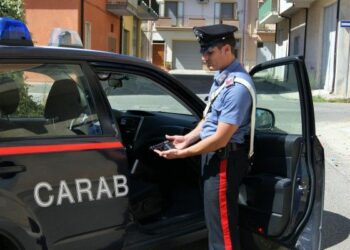 In auto con pistola, arrestato imprenditore di Cutro