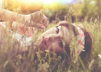 Bianca Atzei in concerto sulla spiaggia di Strongoli