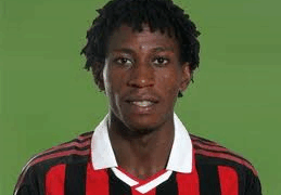 Crotone calcio, è rossoblù l’attaccante Nnamdi Oduamadi