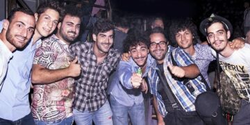 Concerto Carboidrati: una folla oceanica invade l’area portuale cirotana