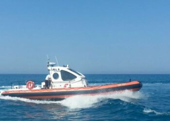 Weekend di soccorsi in mare, 14 persone tratte in salvo nel crotonese