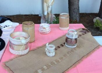 Creativita’ femminile in mostra a Ciro’ Marina