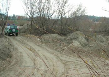 Rubavano materiale da Fiume Neto e torrente Lipuda, 7 denunce