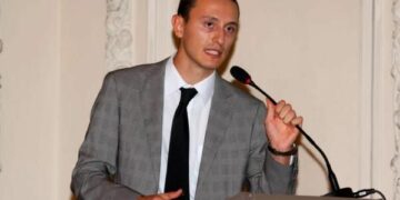 Il club Forza Italia Ciro’ Marina solidale col PD