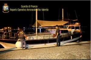 Sbarco immigrati (1)