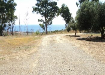 Capocolonna, Pedace al Comune: molte strade non sono asfaltate