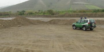 Escavazioni abusive lungo il Lipuda, 4 denunce nel cirotano