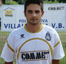 Calcio, Isola Capo Rizzuto: arriva il centrocampista Damiano Viscomi