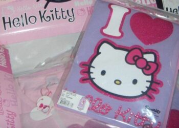 Hello Kitty e giocattoli Disney contraffatti, maxi sequestro nel crotonese