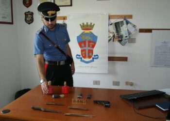 Roccabernarda: girava armato di pistola, arrestato 72enne