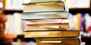 Biblioteca Corigliano, 80 mila volumi da custodire