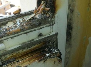 Finestra come portacenere