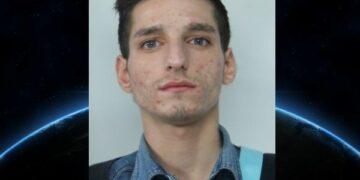 In casa droga nel peluche e materiale rubato, arrestato 20enne crotonese