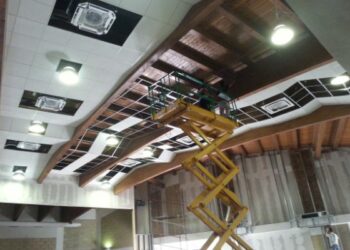 Proseguono i lavori al Teatro Alikia di Ciro’ Marina, ecco le foto