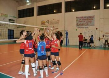 Pallavolo: inizia il campionato, Crotone nella tana del Lamezia
