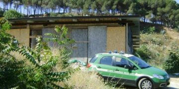 Abusi edilizi: sequestrato manufatto a Petilia Policastro