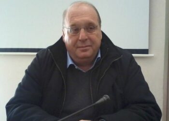 Siciliani a Renzi: liberi Vallone dalle grinfie di Oliverio