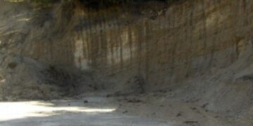 Scoperta una cava abusiva e altri illeciti ambientali a Rocca di Neto