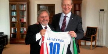 Il sindaco di Hannover si congratula con il cirotano Scigliano