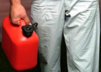 ‘Paga o ti mettiamo fuoco’, minacce al presidente di Confindustria Crotone