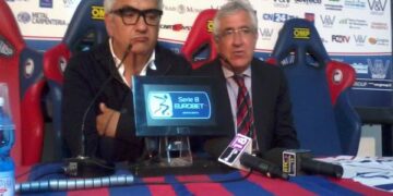Calcio serie B, la Fc Crotone comunica il silenzio stampa dei suoi tesserati