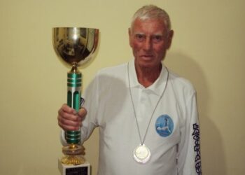 Crotone: nuoto, 6 medaglie per la Lacinia ad Andria