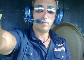 Precipita ultraleggero a Ciro’ Marina, un morto