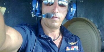 Precipita ultraleggero a Ciro’ Marina, un morto