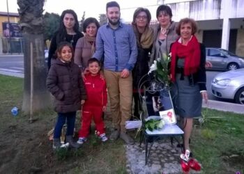 Ciro’ Marina, piantati dei fiori intorno al ‘Posto Occupato’