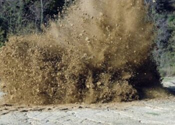 Trovata e fatta brillare bomba d’aereo a Cotronei