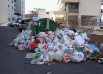 Crotone, rifiuti: nelle prossime ore l’emergenza rientrerà