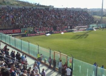 Serie B, Crotone-Modena stadio Ezio Scida sabato 29 ore 15.00