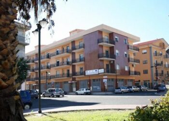 Ciro’ Marina, caldaia guasta al Gangale studenti al freddo