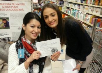 Raccolta alimentare a Ciro’ Marina, ‘Il Sorriso’ a favore dei bisognosi