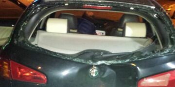 Lamezia: ruba auto da centro commerciale, scatta inseguimento nel parcheggio