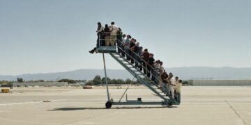 Lamezia Terme, sequestrata agenzia: vendeva crociere e viaggi ‘fantasma’