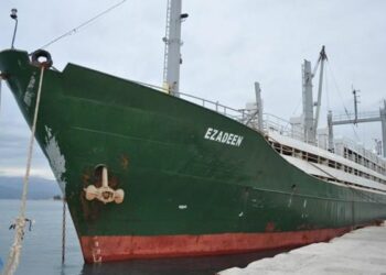 Nave immigrati a Corigliano, accellerare tempi dismissione