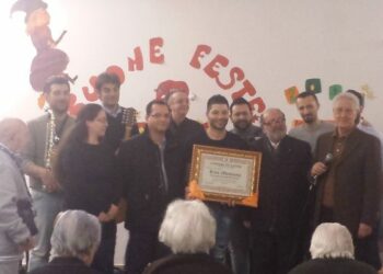 Cutro, i ‘Rua Mentana’ suonano per gli ospiti di Villa Ermelinda