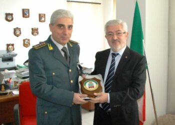 Crotone, prefetto visita il comando delle Fiamme Gialle