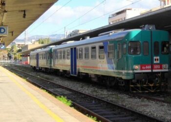 Treni, ecco le modifiche agli orari sulla linea jonica